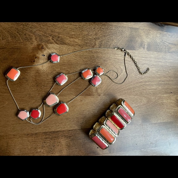 Necklace and bracelet set, orange/salmon pink - Picture 4 of 5